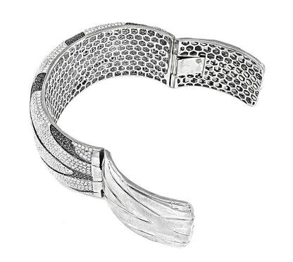 16.00ct Diamond 9.00ct Black Diamond Gold Bangle