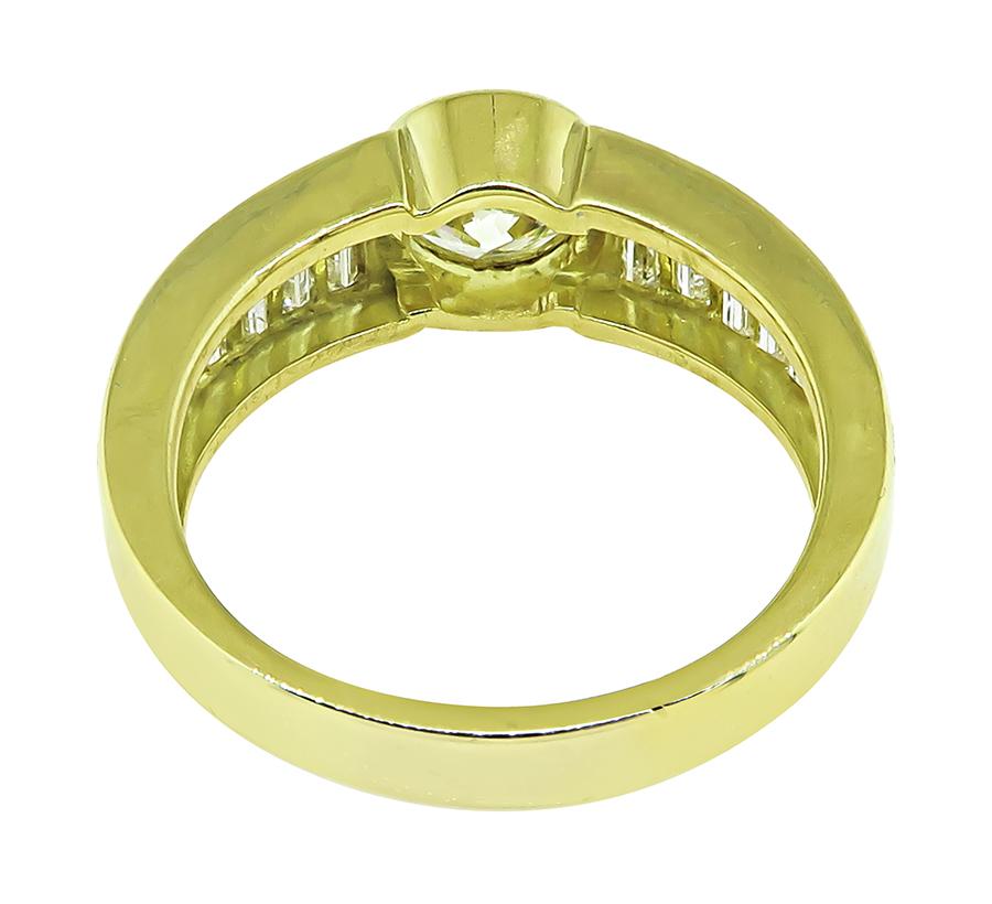 1.53ct Center Diamond 1.00ct Side Diamond Gold Ring