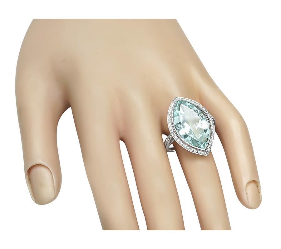 Estate 25.00ct Aquamarine Diamond 18k Gold Ring