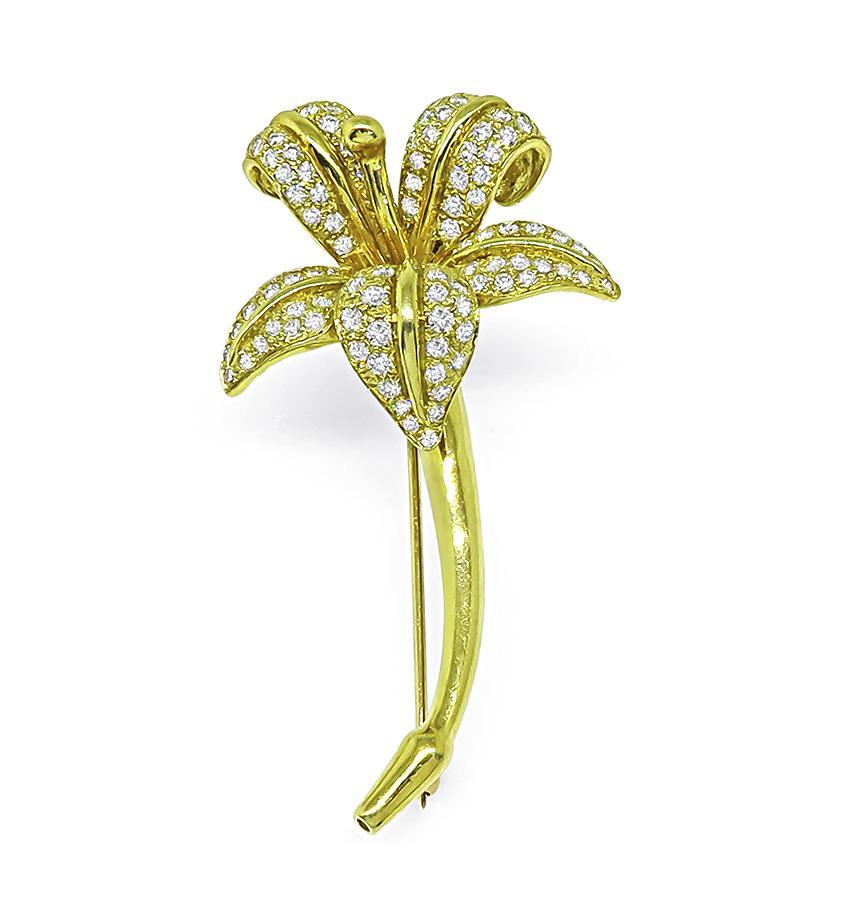 Estate 2.00ct Diamond 18k Yellow Gold Flower Pin