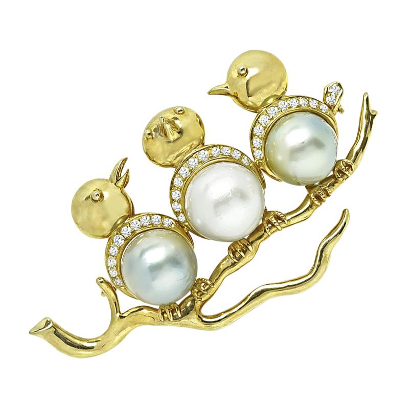 Estate South Sea Pearl 1.00ct Diamond Gold Three Little Birds Pin