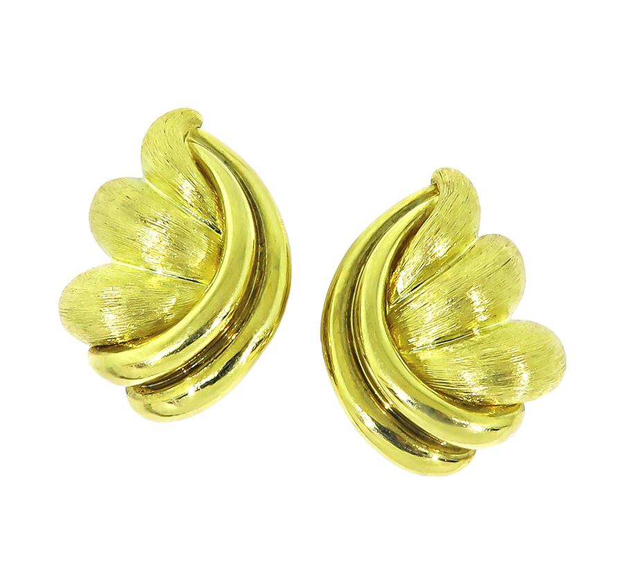 Estate Henry Dunay 18k Yellow Gold Earrings