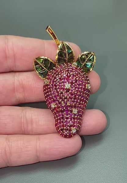 Estate 9.00ct Ruby 0.25ct Diamond Citrine Tourmaline 18k Gold Strawberry Pin