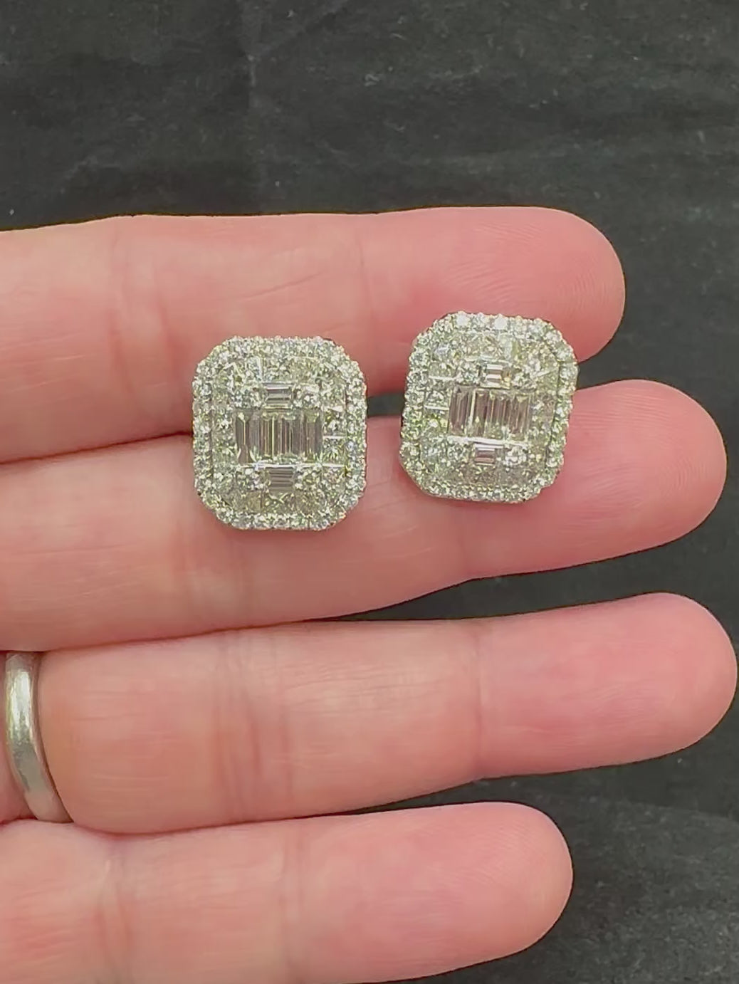Estate 5.32ct Diamond 14k White Gold Earrings