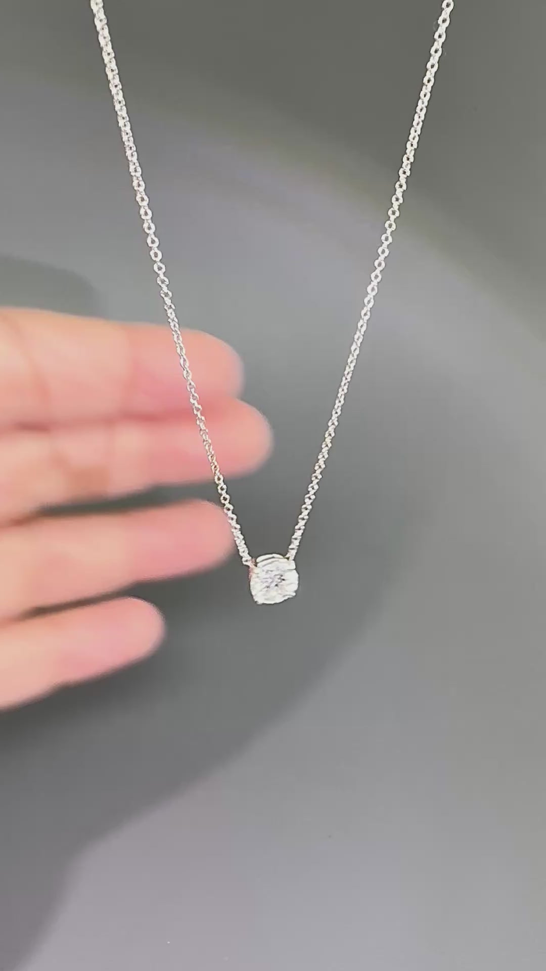 Estate 1.01ct Diamond 14k White Gold Pendant Necklace