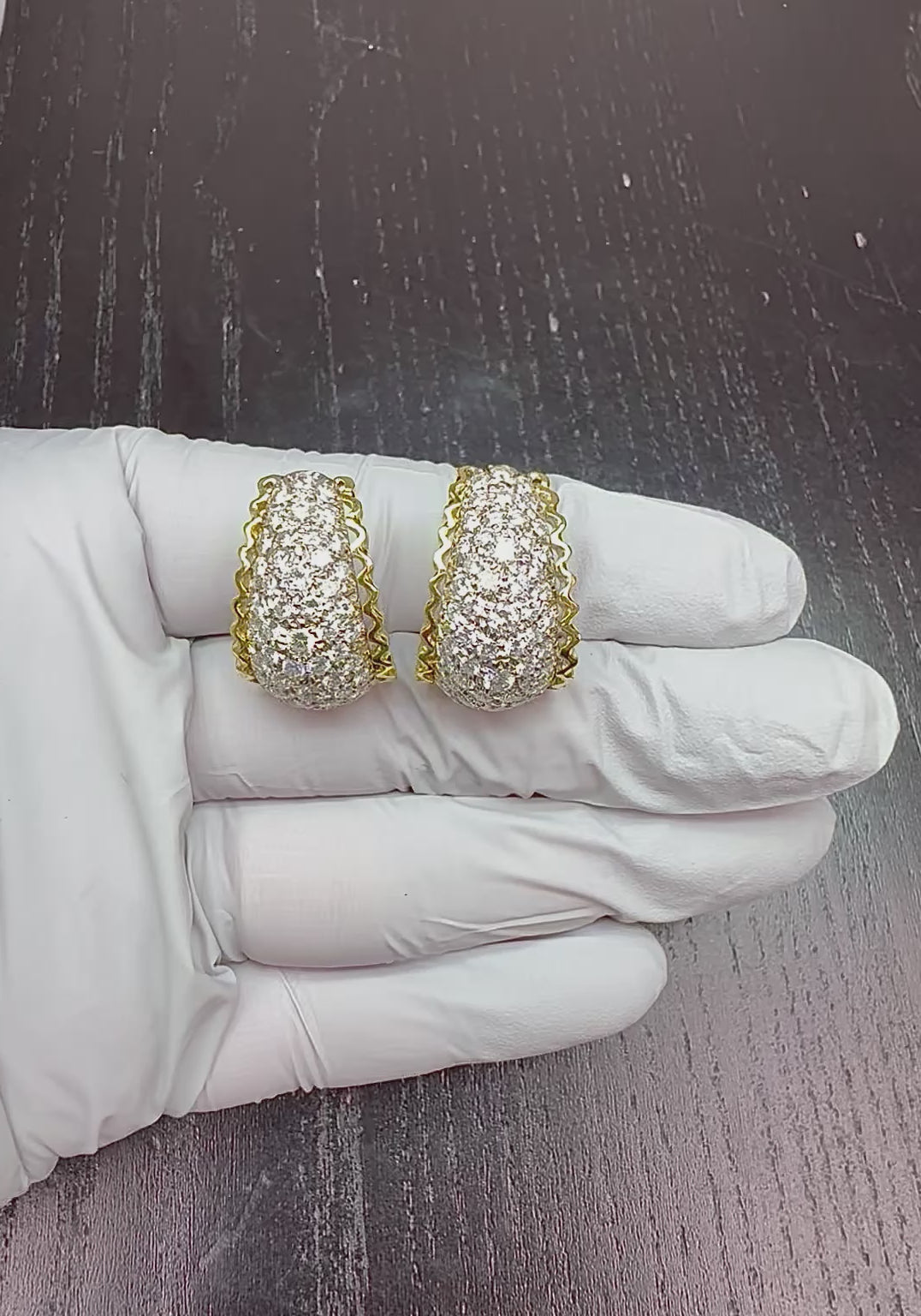 Vintage 1970s 5.00ct Diamond 18k Yellow and White Gold Earrings