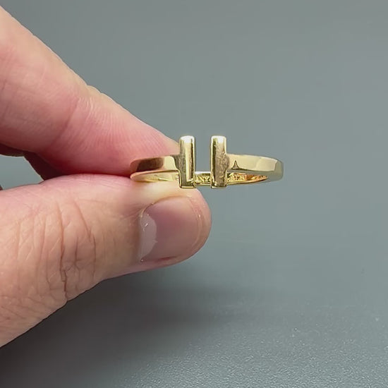 Estate Tiffany & Co 18k Yellow Gold T Ring
