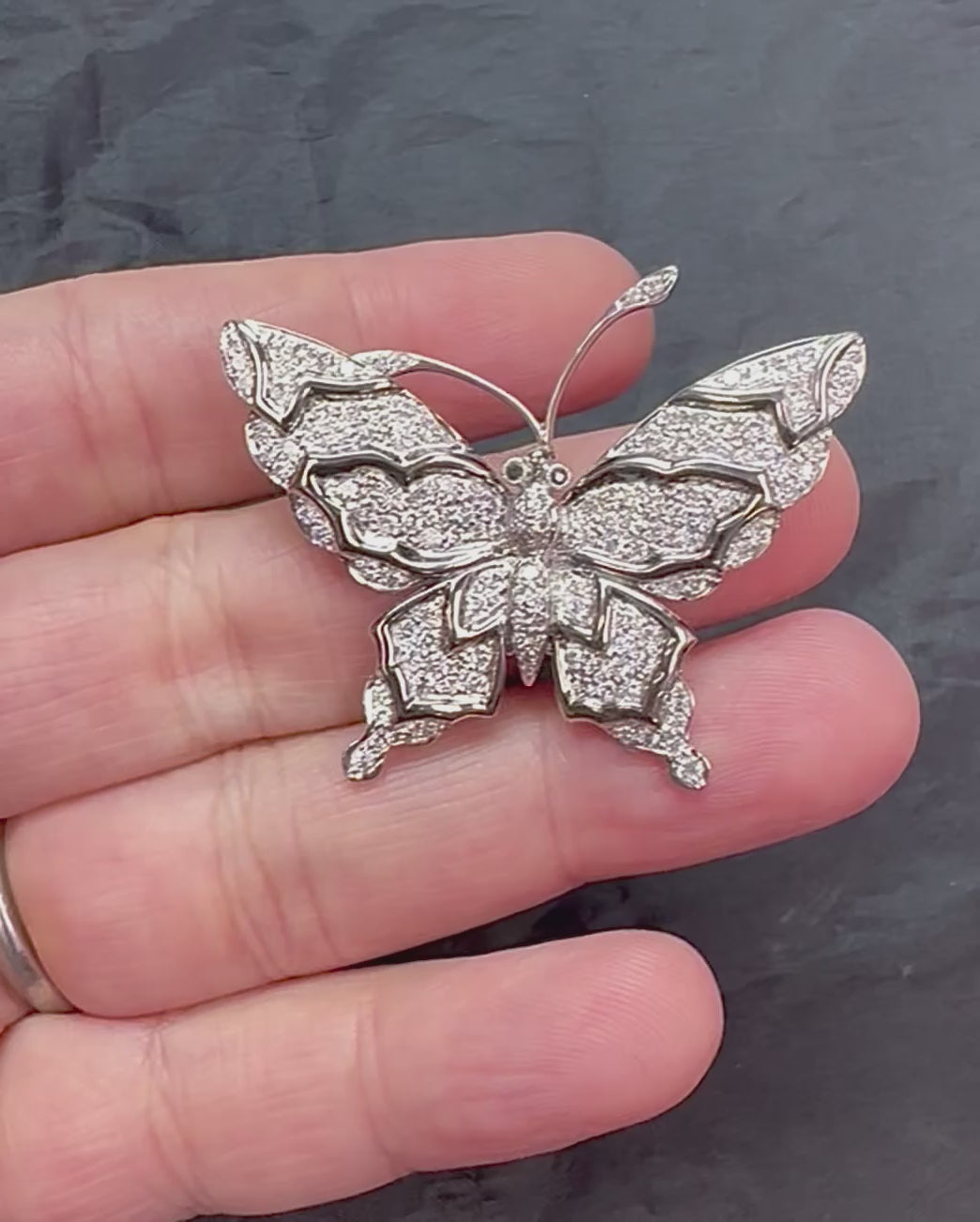 Estate 1.70ct Diamond 18k White Gold Butterfly Pin / Pendant