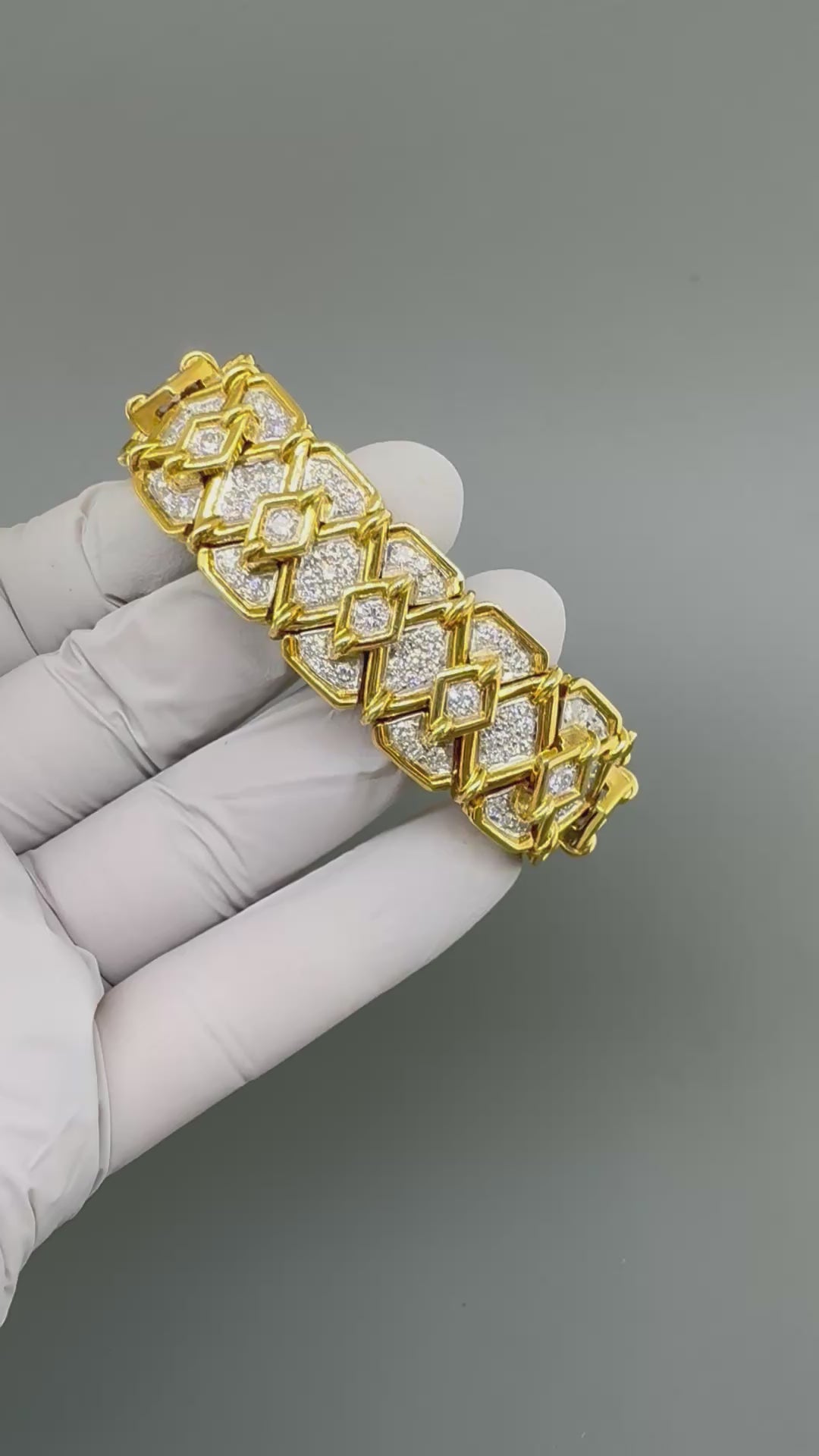 Estate 9.00ct Diamond 18k Yellow and White Gold Bracelet
