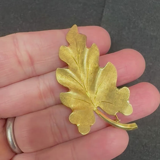 Estate Tiffany & Co 14k Yellow Gold Leaf Pin