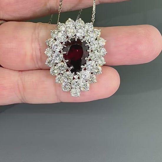 Estate 9.00ct Diamond 4.00t Garnet 14k White Gold Pendant Necklace