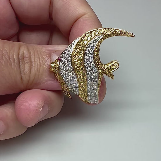 Estate 1.50ct Diamond 1.50ct Fancy Yellow Diamond 18k Gold Angel Fish Pin