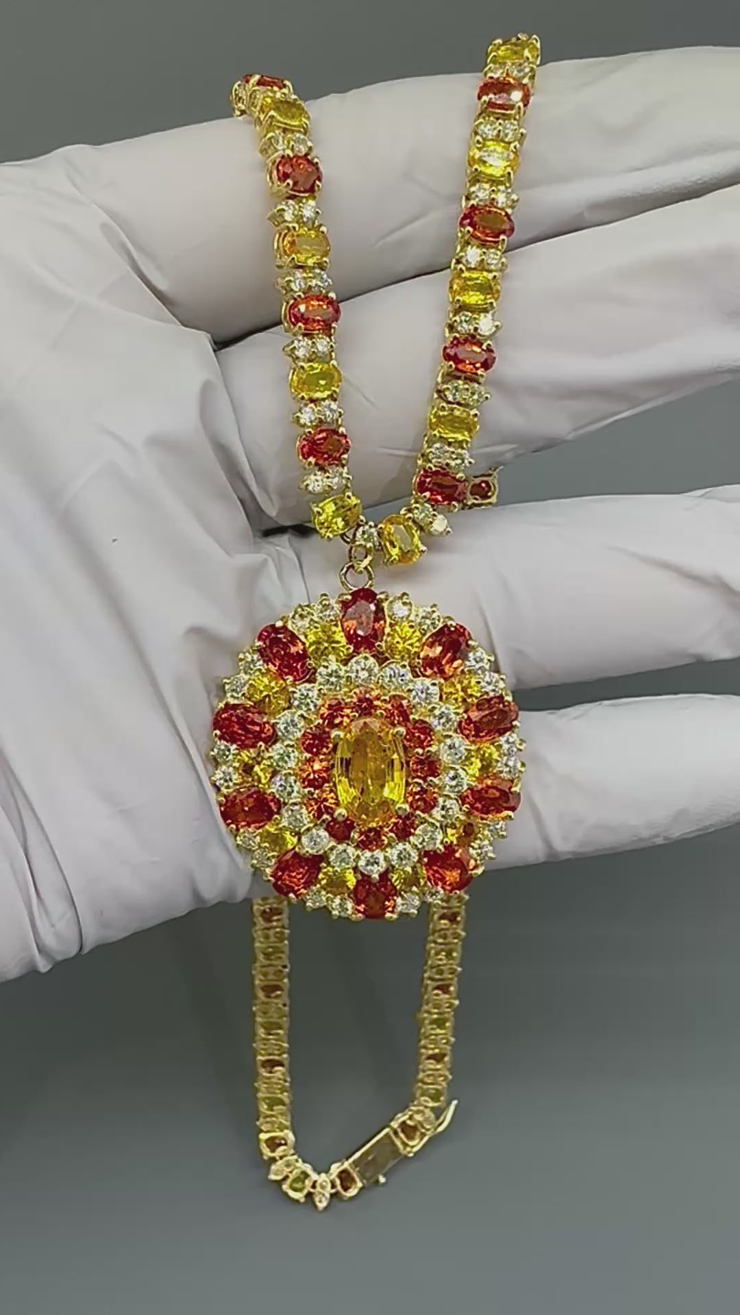 Estate 35.00ct Sapphire 7.00ct Diamond 14k Yellow Gold Pendant Necklace