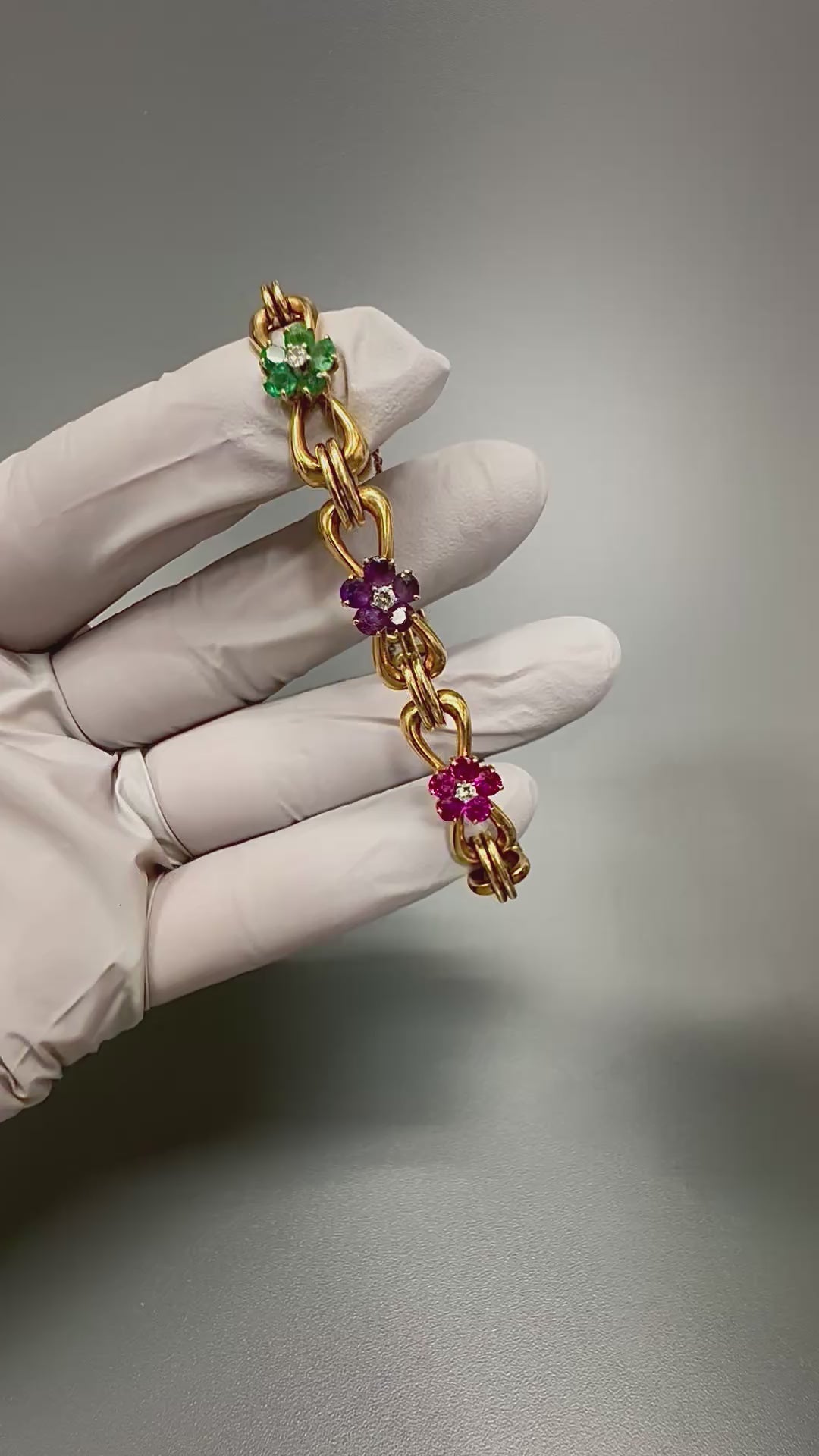 Estate 4.50ct Multi Color Gemstone 0.90ct Diamond 18k Yellow Gold Bracelet