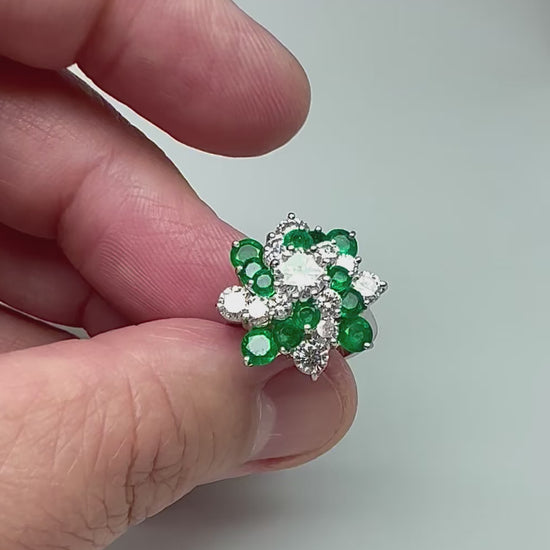Estate 1.00ct Emerald 1.00ct Diamond Platinum Ring