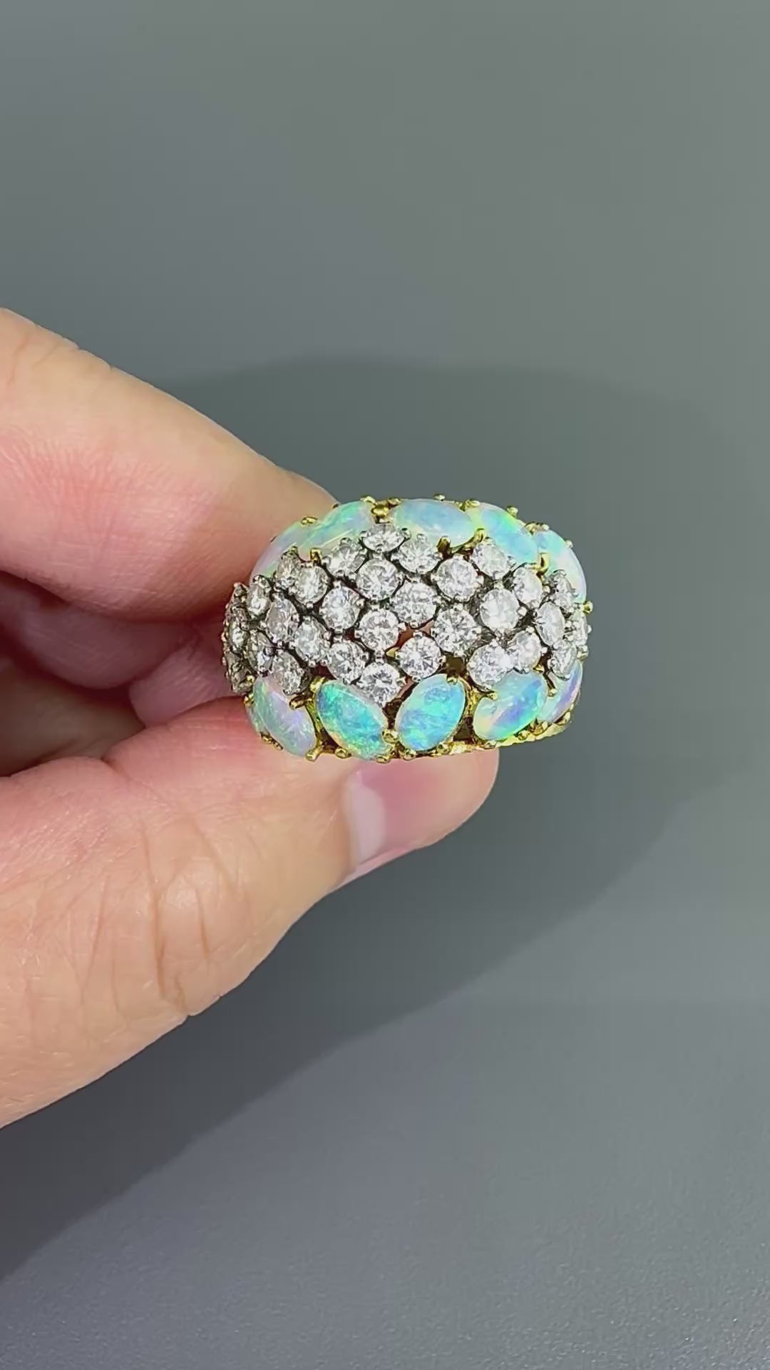 Estate 2.00ct Diamond Opal 18k Yellow Gold Ring