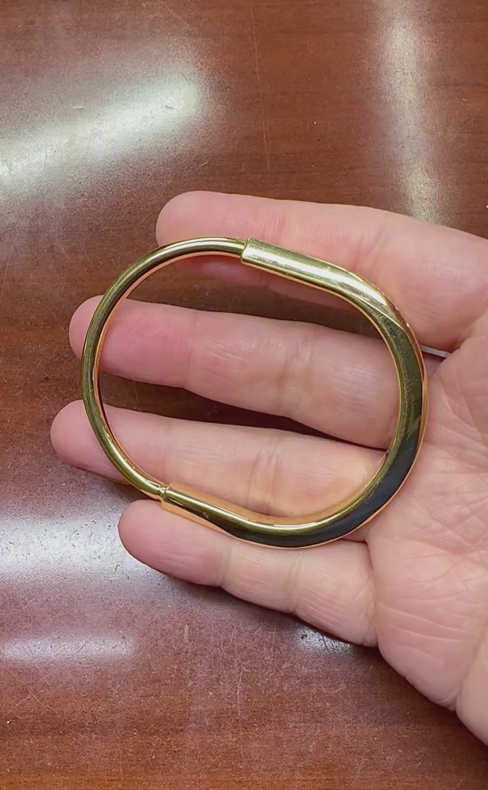 Estate Tiffany & Co 18k Yellow Gold Lock Bangle
