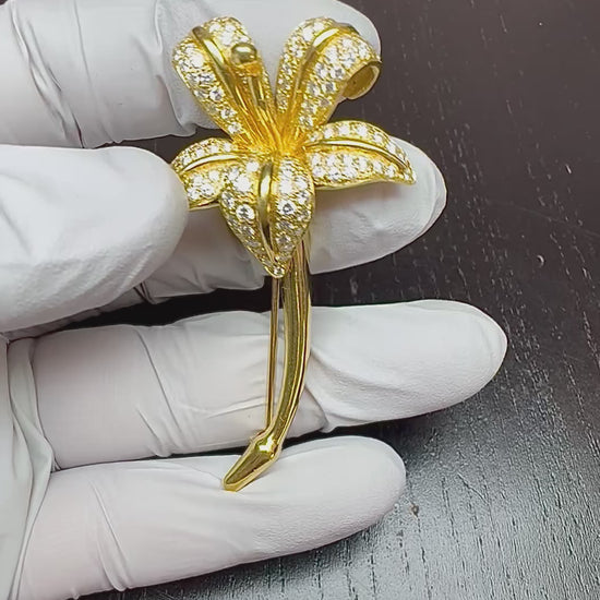 Estate 2.00ct Diamond 18k Yellow Gold Flower Pin