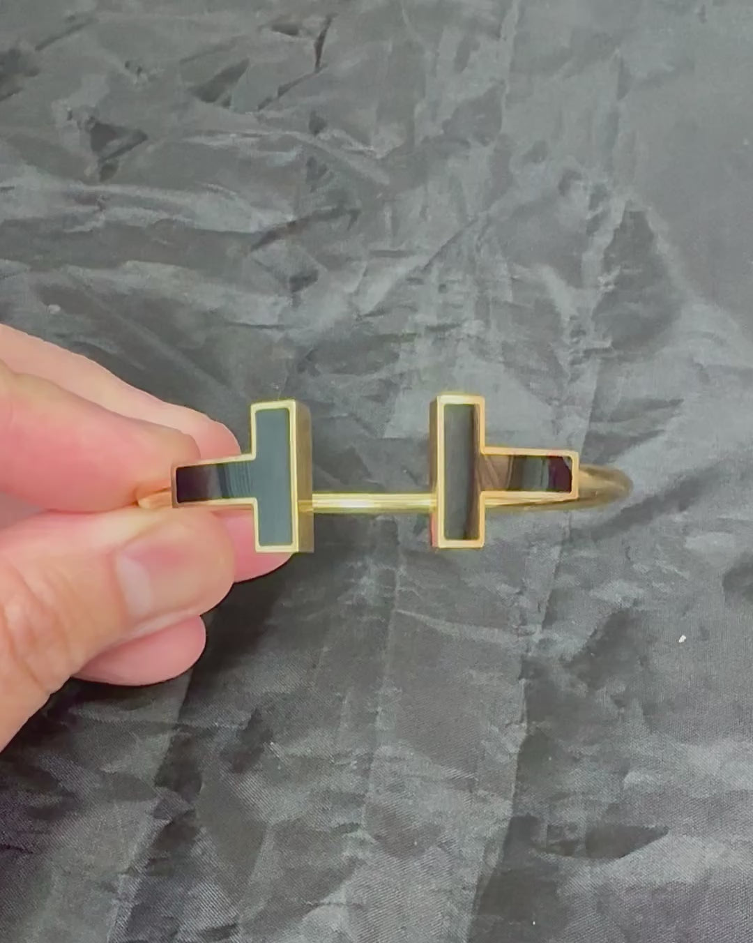 Estate Tiffany & Co Enamel 18k Yellow Gold T Square Wire Bangle