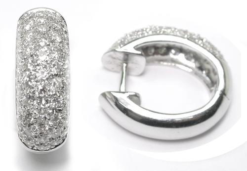 Round Cut Diamond 18k White Gold Earrings