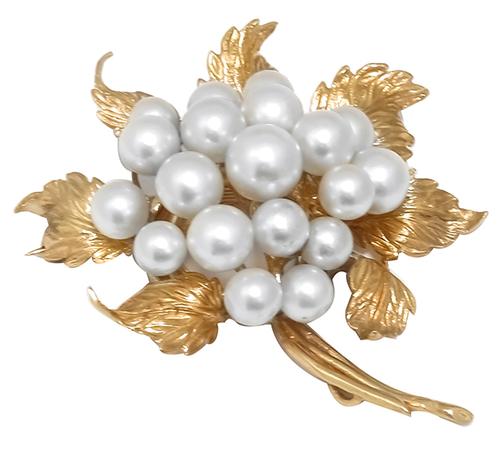1960s Pearl Gold Flower Pin/ Pendant