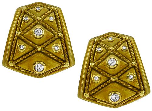 Estate 18k Yellow Gold Round Cut Diamond Athena Earrings