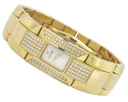 Round Cut Dimaond 18k Yellow Gold Watch