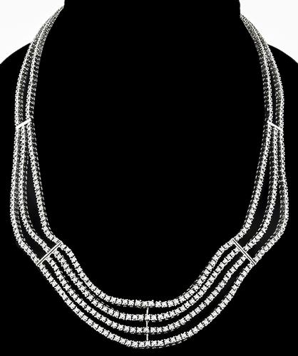 Round Cut Diamond 18k White Gold Necklace