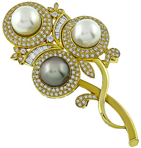 Round and Baguette Cut Diamond White and Gray South Sea Pearl 18k Yellow Gold Floral Pin