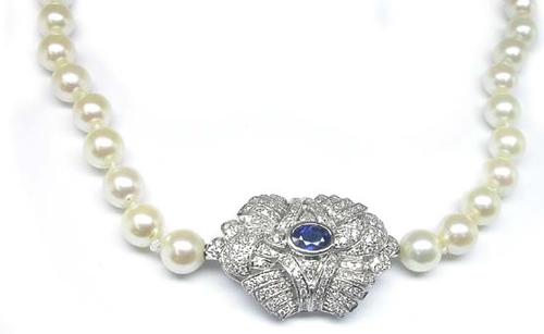 Estate 10k white gold double strand akoya pearl necklace