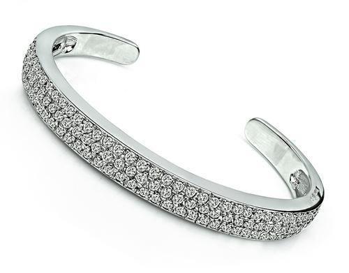 Round Cut Diamond 18k White Gold Bangle