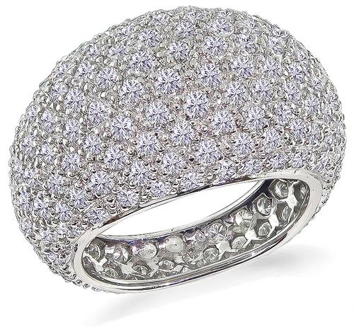 Round Cut Diamond 18k White Gold Ring