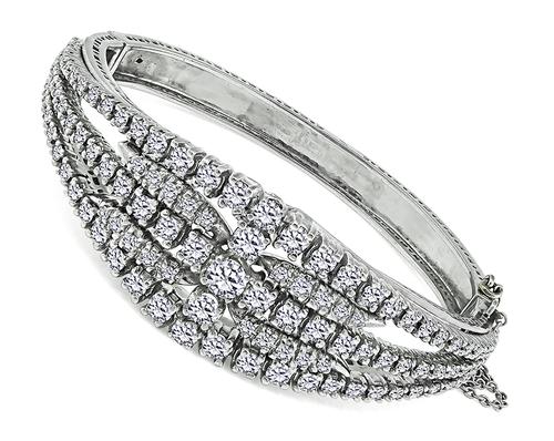 Round Cut Diamond 14k White Gold Bangle