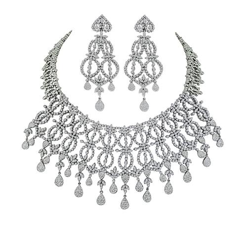 Round Cut Diamond 18k White Gold Necklace and Earrings Set