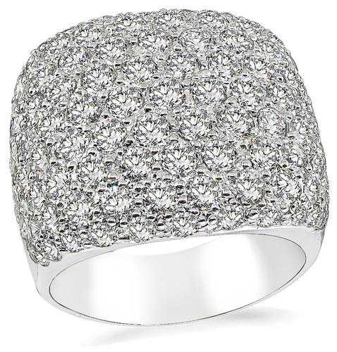 Round Cut Diamond 18k White Gold Cocktail Ring