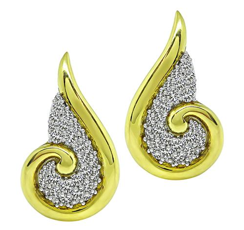 Round Cut Diamond 18k Yellow and White Gold Earrings