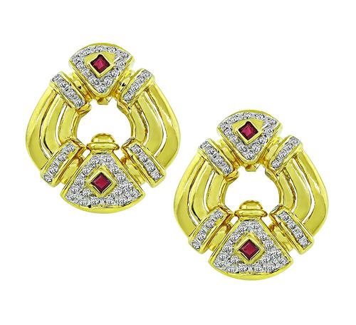 Round Cut Diamond 18k Yellow and White Gold Earrings