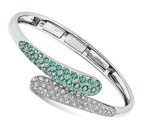 Round Cut Diamond and Green Sapphire 18k White Gold Bangle