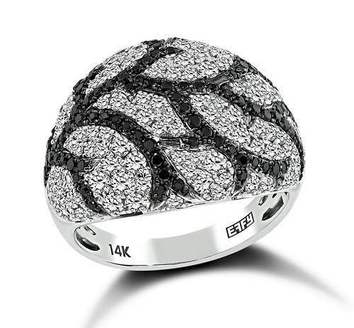 Round Cut Black and White Diamond 14k White Gold Ring