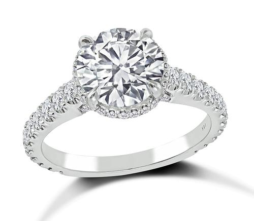 Round Cut Diamond Platinum Engagement Ring