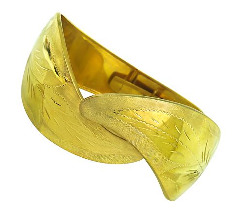 Estate 18k Yellow Gold Bangle