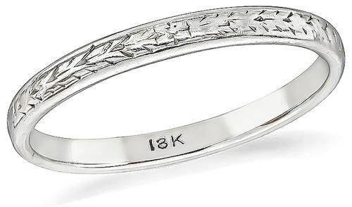 18k White Gold Wedding Band