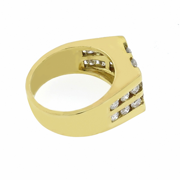 emerald diamond 18k yellow gold ring 1