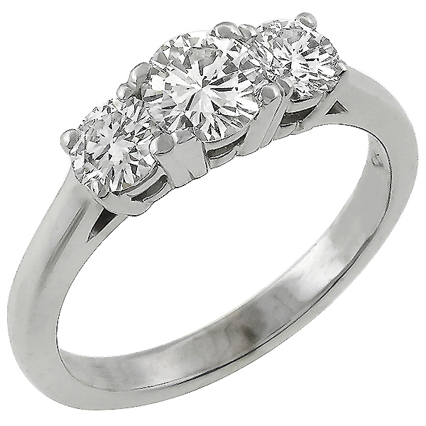18k white  gold  3 stone diamond ring 1