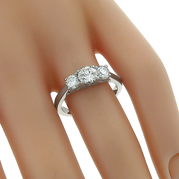 18k white  gold  3 stone diamond ring 1