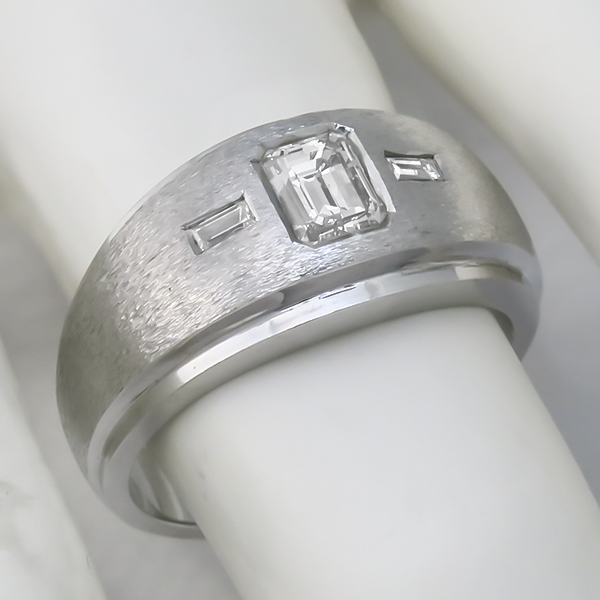 14k white gold diamond mens ring 1