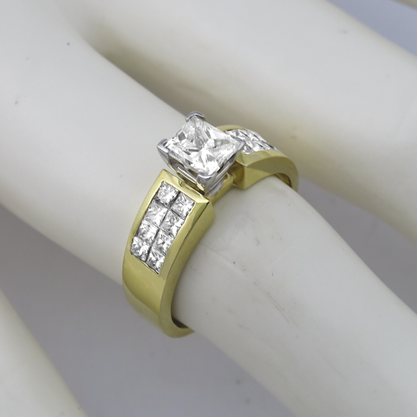 18k yellow and white  gold diamond engagement ring 1