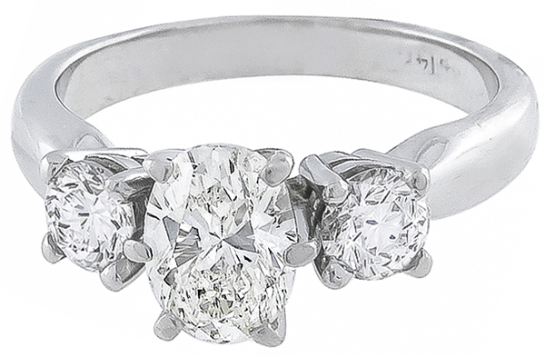1.35ct diamond anniversary ring photo 1
