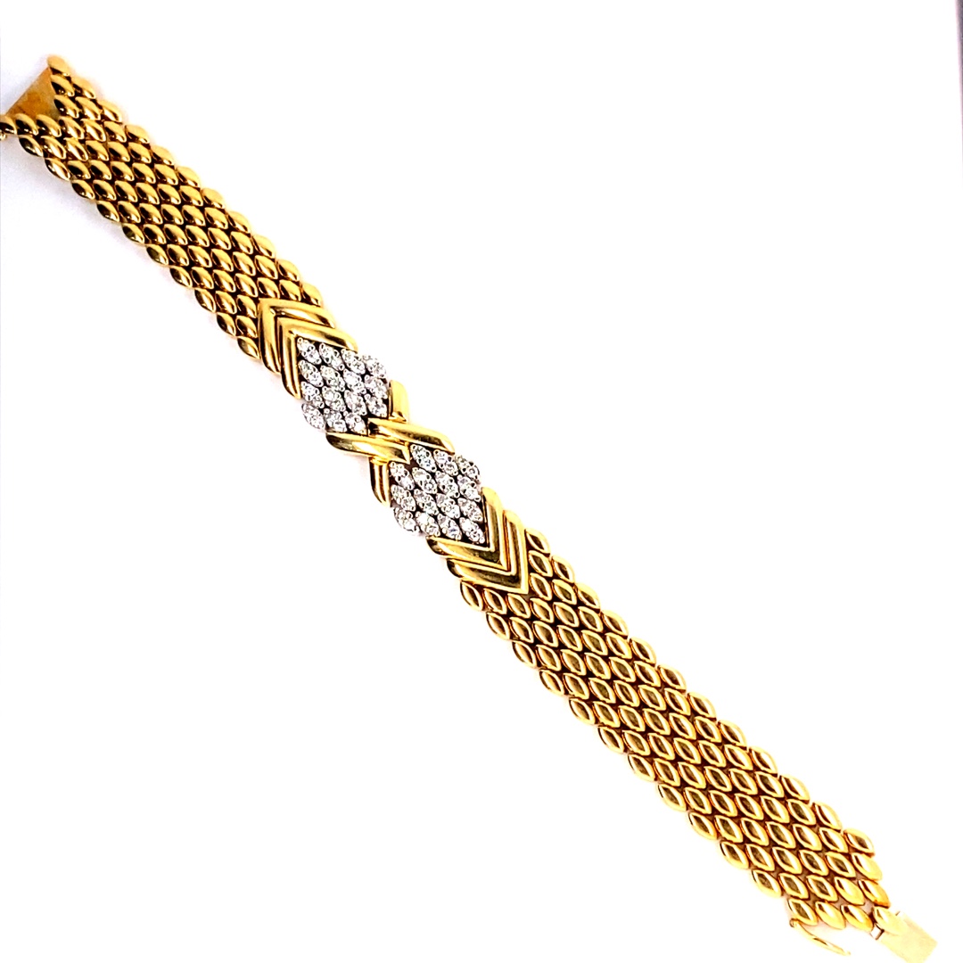 Vintage Diamond Bee Hive 18 karat Gold Bracelet