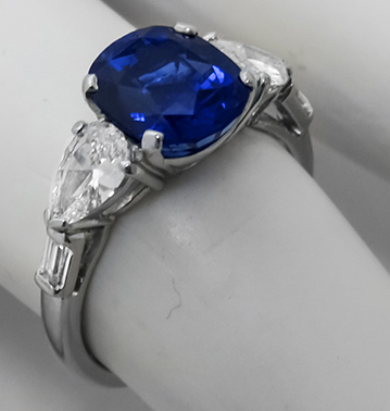 sapphire diamond platinum engagement ring 1